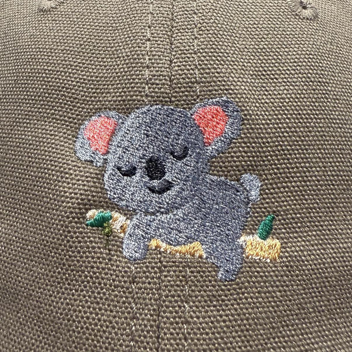 I choose BUCKET HATS to embroider  🪡